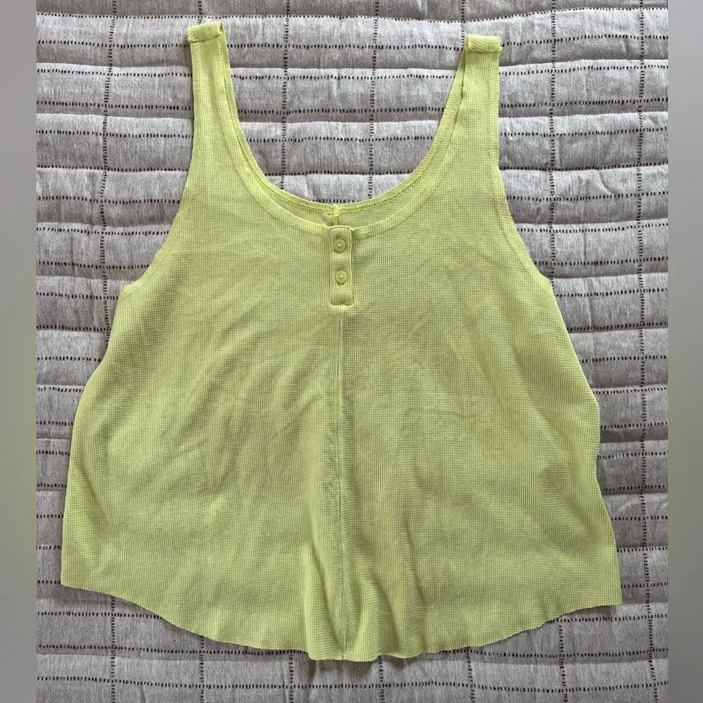 Nike Women’s (M) Tank